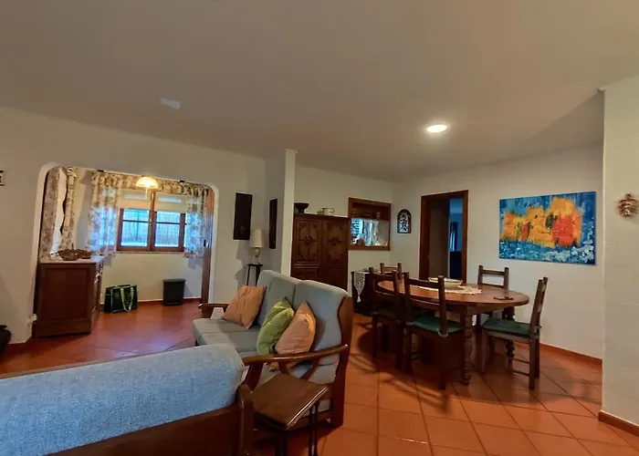 Rustic House - Pool, Lagoon & Sea Near Lisbon - Feriehus